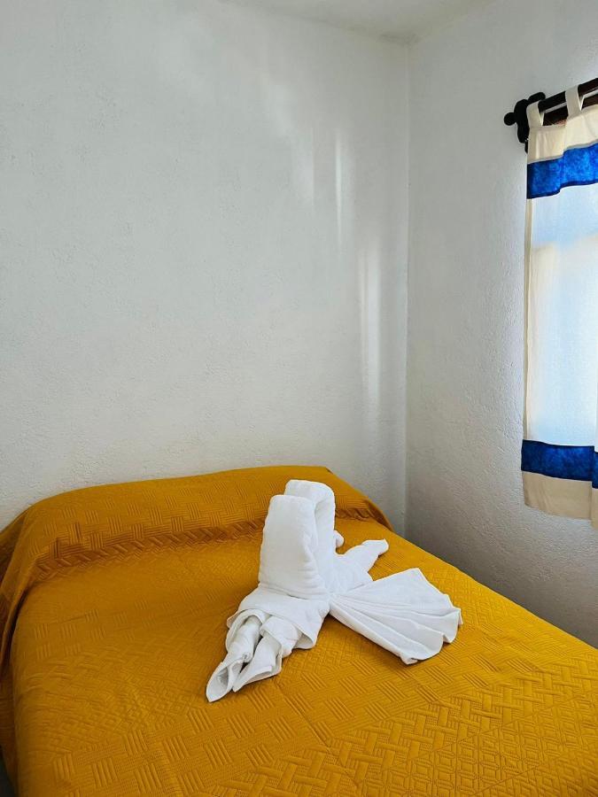 Hostel Gautamas Guest Rooms Tepoztlán Dış mekan fotoğraf